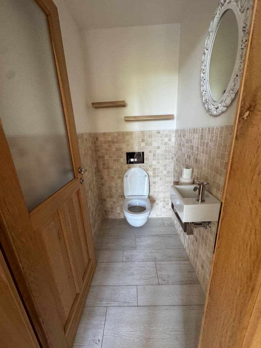 Predaj domu 228 m², pozemek 600 m², Vřesová, Ohrobec, Středočeský kraj Predaj domu 228 m², pozemek 600 m², Vřesová, Ohrobec, Středočeský kraj