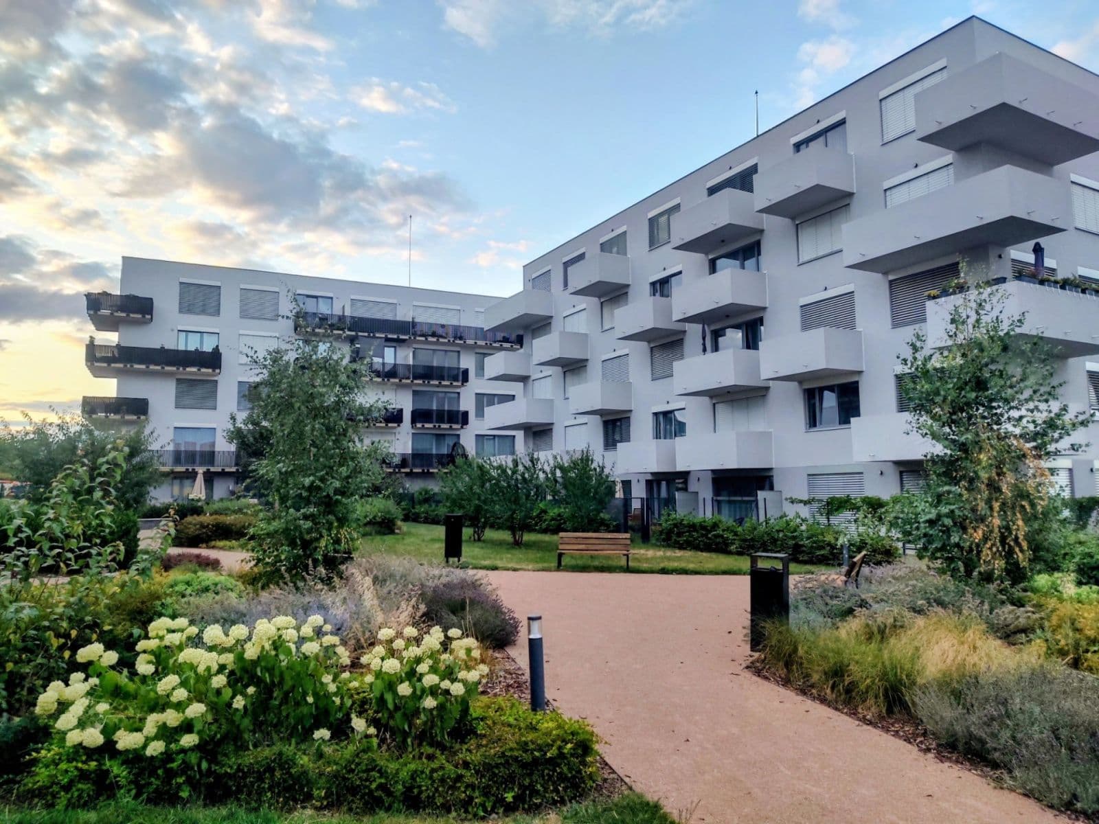 Prenájom bytu 2-izbový 49 m², Bohumila Landy, Kladno, Středočeský kraj Prenájom bytu 2-izbový 49 m², Bohumila Landy, Kladno, Středočeský kraj