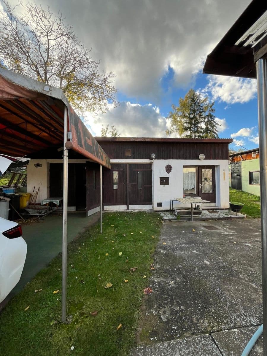 Predaj domu 130 m², pozemek 2.506 m², Oleksovice, Jihomoravský kraj Predaj domu 130 m², pozemek 2.506 m², Oleksovice, Jihomoravský kraj