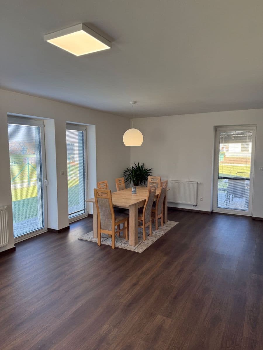 Predaj domu 142 m², pozemok 731 m², Vaňkovská, Stráž nad Nežárkou, Jihočeský kraj Predaj domu 142 m², pozemok 731 m², Vaňkovská, Stráž nad Nežárkou, Jihočeský kraj