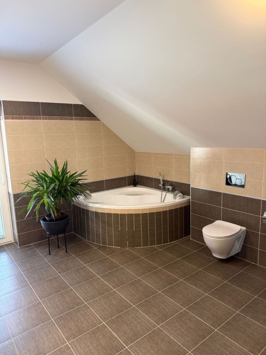Predaj domu 142 m², pozemok 731 m², Vaňkovská, Stráž nad Nežárkou, Jihočeský kraj Predaj domu 142 m², pozemok 731 m², Vaňkovská, Stráž nad Nežárkou, Jihočeský kraj