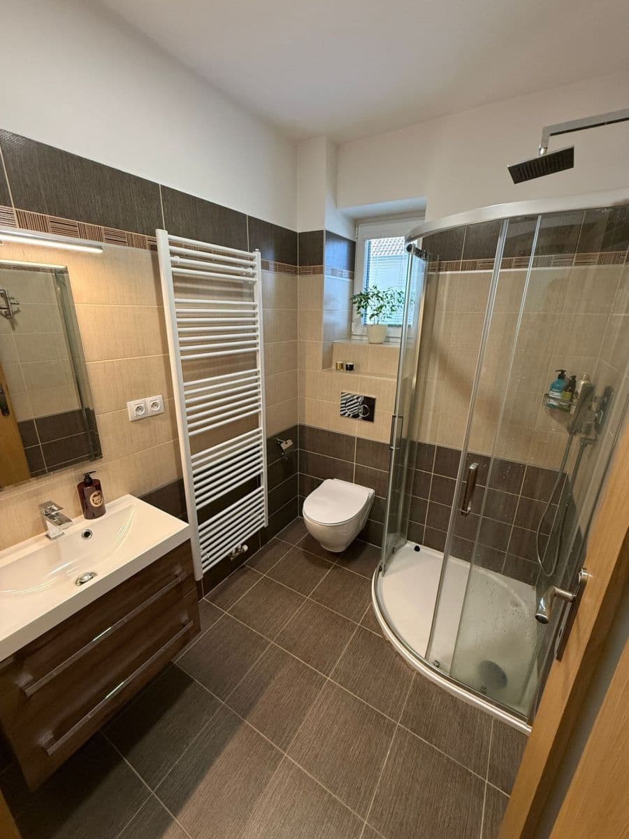 Predaj domu 142 m², pozemok 731 m², Vaňkovská, Stráž nad Nežárkou, Jihočeský kraj Predaj domu 142 m², pozemok 731 m², Vaňkovská, Stráž nad Nežárkou, Jihočeský kraj