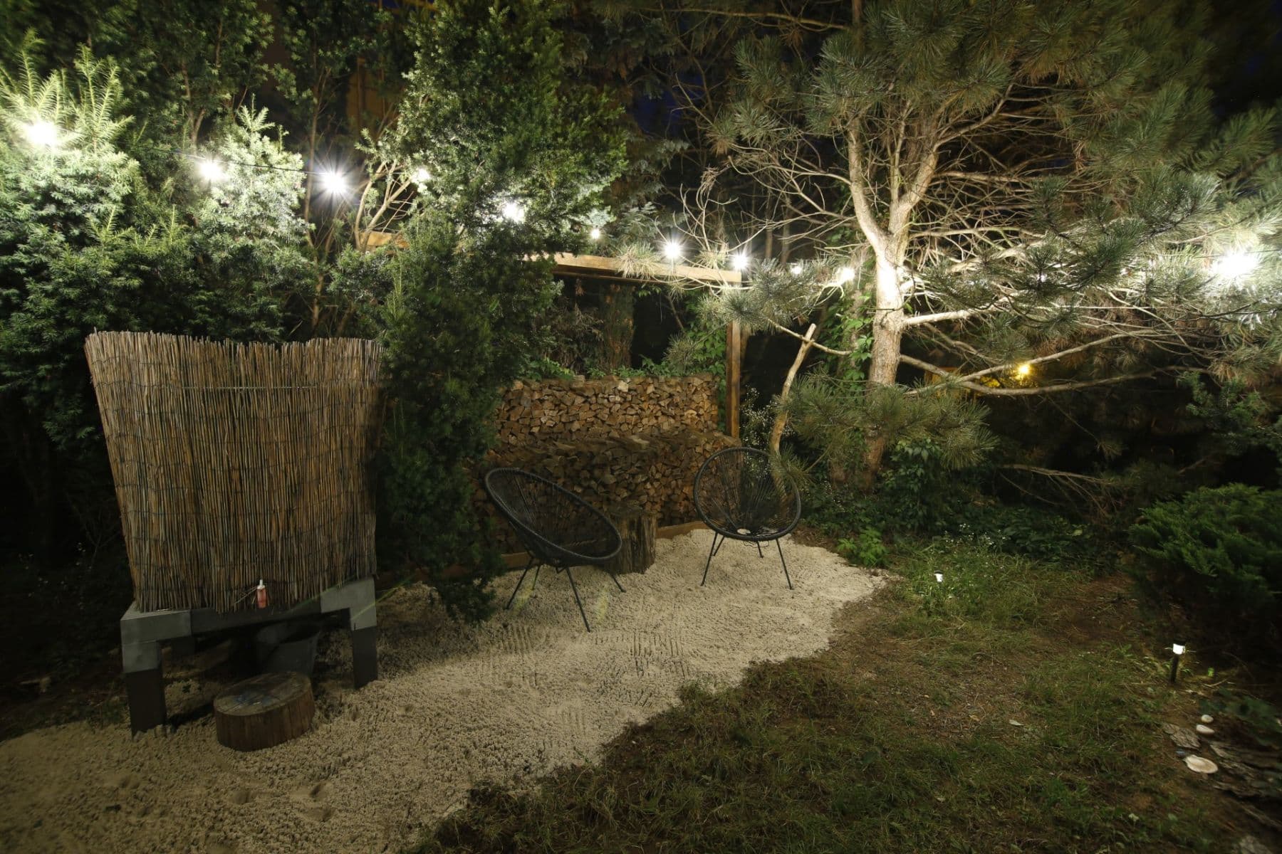 Prenájom bytu 3-izbový 136 m², Na Kazance, Praha, Praha Prenájom bytu 3-izbový 136 m², Na Kazance, Praha, Praha