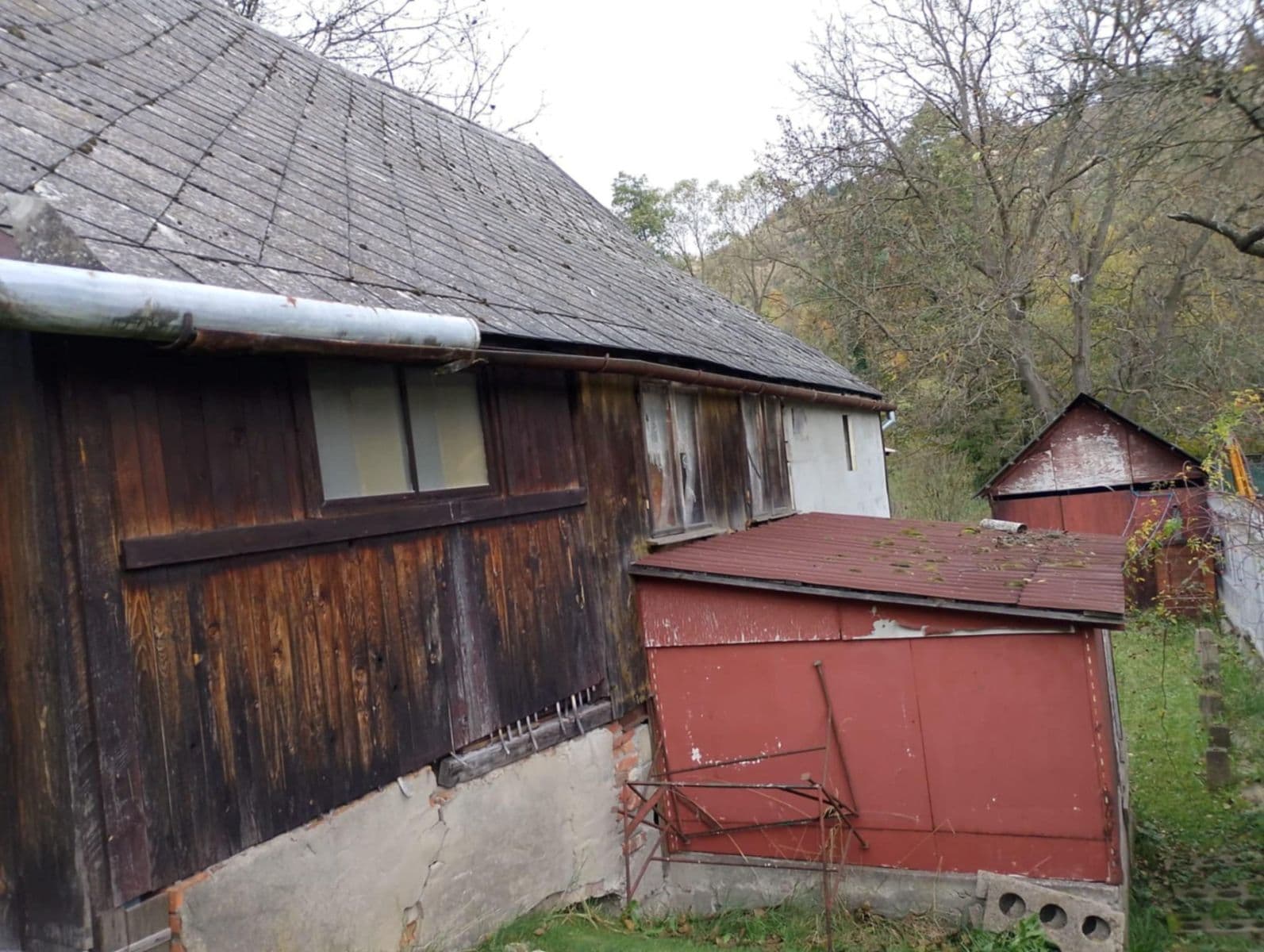 Predaj rekreačného objektu 121 m², pozemek 1 m², Rajnochovice, Zlínský kraj Predaj rekreačného objektu 121 m², pozemek 1 m², Rajnochovice, Zlínský kraj