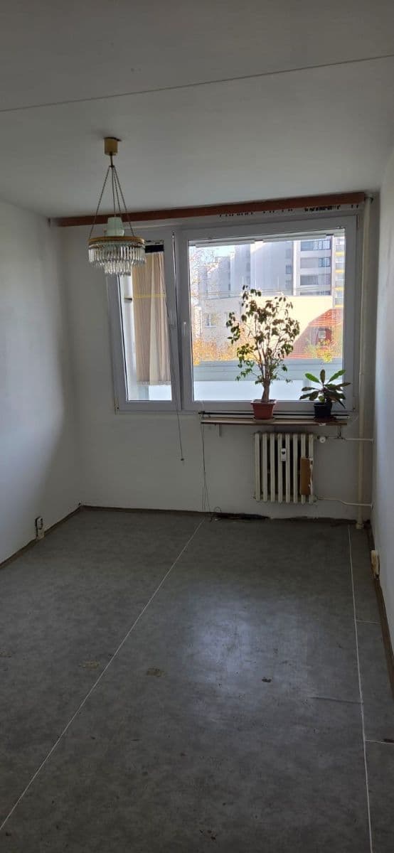 Predaj bytu 3-izbový 72 m², Kukelská, Praha, Praha Predaj bytu 3-izbový 72 m², Kukelská, Praha, Praha
