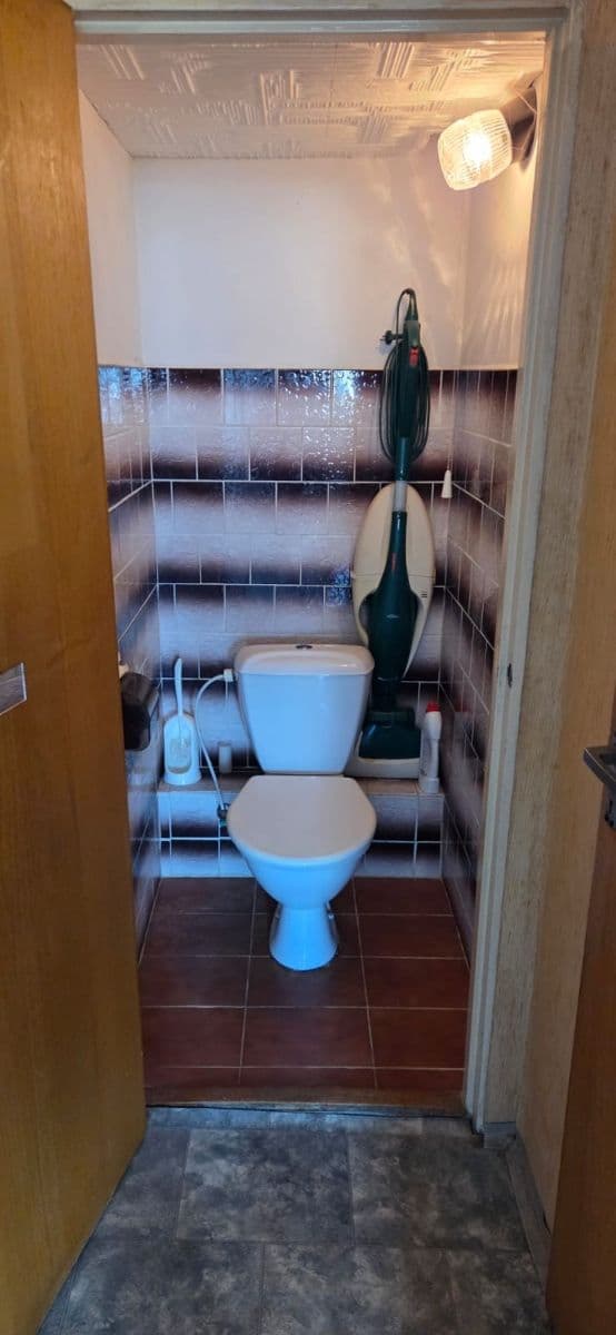 Predaj bytu 3-izbový 72 m², Kukelská, Praha, Praha Predaj bytu 3-izbový 72 m², Kukelská, Praha, Praha