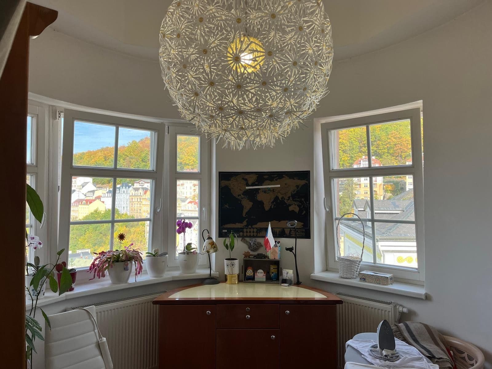 Predaj bytu 3-izbový 301 m², Zámecký vrch, Karlovy Vary, Karlovarský kraj Predaj bytu 3-izbový 301 m², Zámecký vrch, Karlovy Vary, Karlovarský kraj