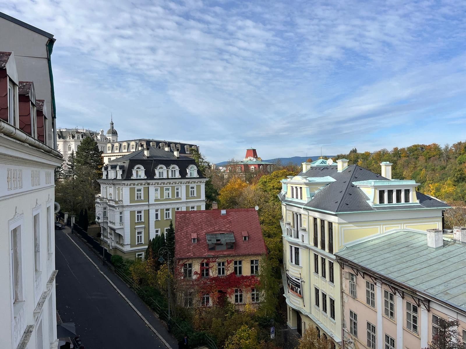 Predaj bytu 3-izbový 301 m², Zámecký vrch, Karlovy Vary, Karlovarský kraj Predaj bytu 3-izbový 301 m², Zámecký vrch, Karlovy Vary, Karlovarský kraj