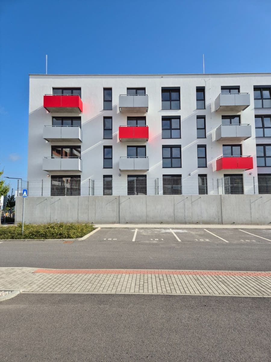 Prenájom bytu 1-izbový 32 m², Pšeničná, Hořovice, Středočeský kraj Prenájom bytu 1-izbový 32 m², Pšeničná, Hořovice, Středočeský kraj