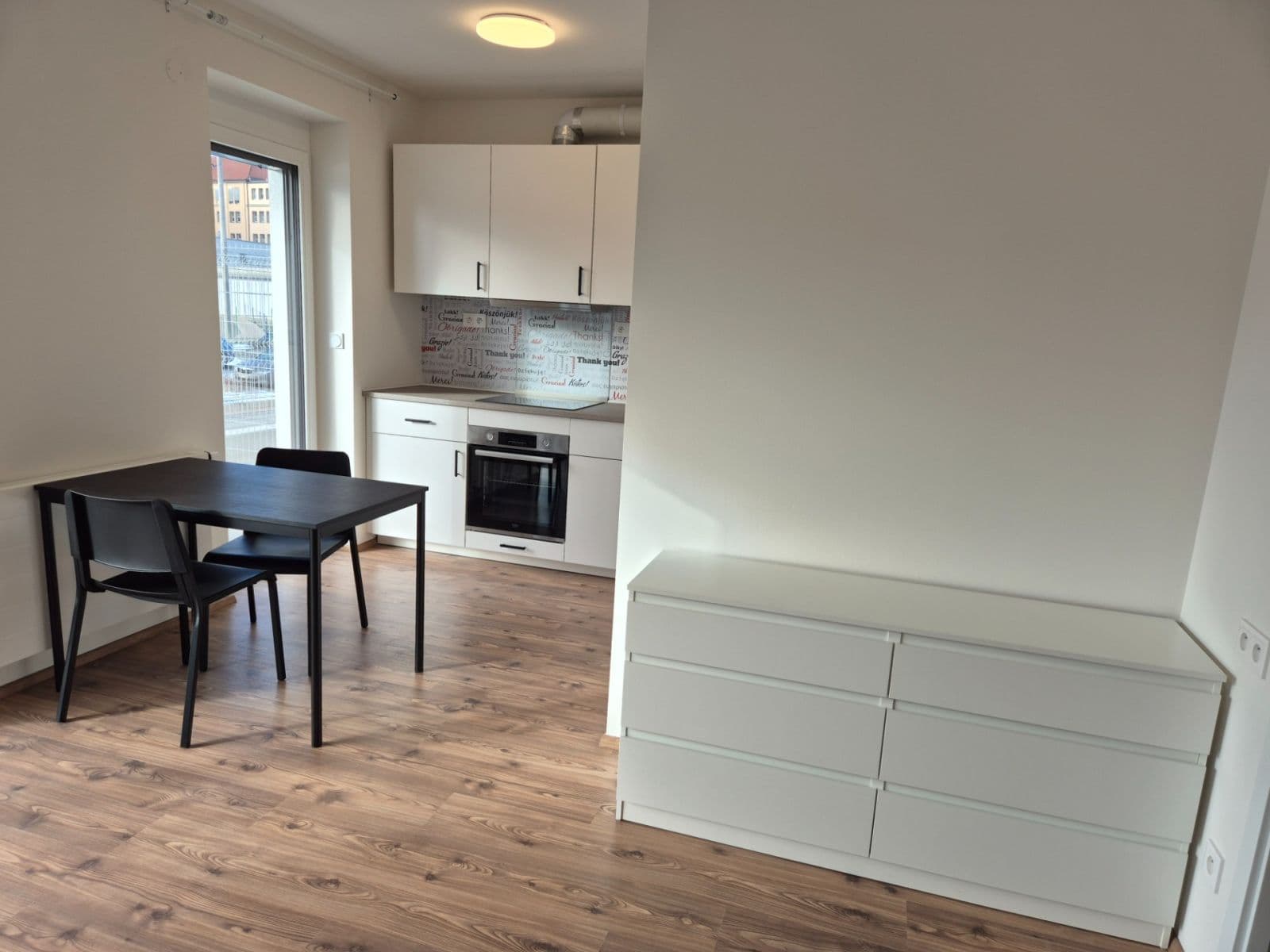 Prenájom bytu 1-izbový 32 m², Pšeničná, Hořovice, Středočeský kraj Prenájom bytu 1-izbový 32 m², Pšeničná, Hořovice, Středočeský kraj