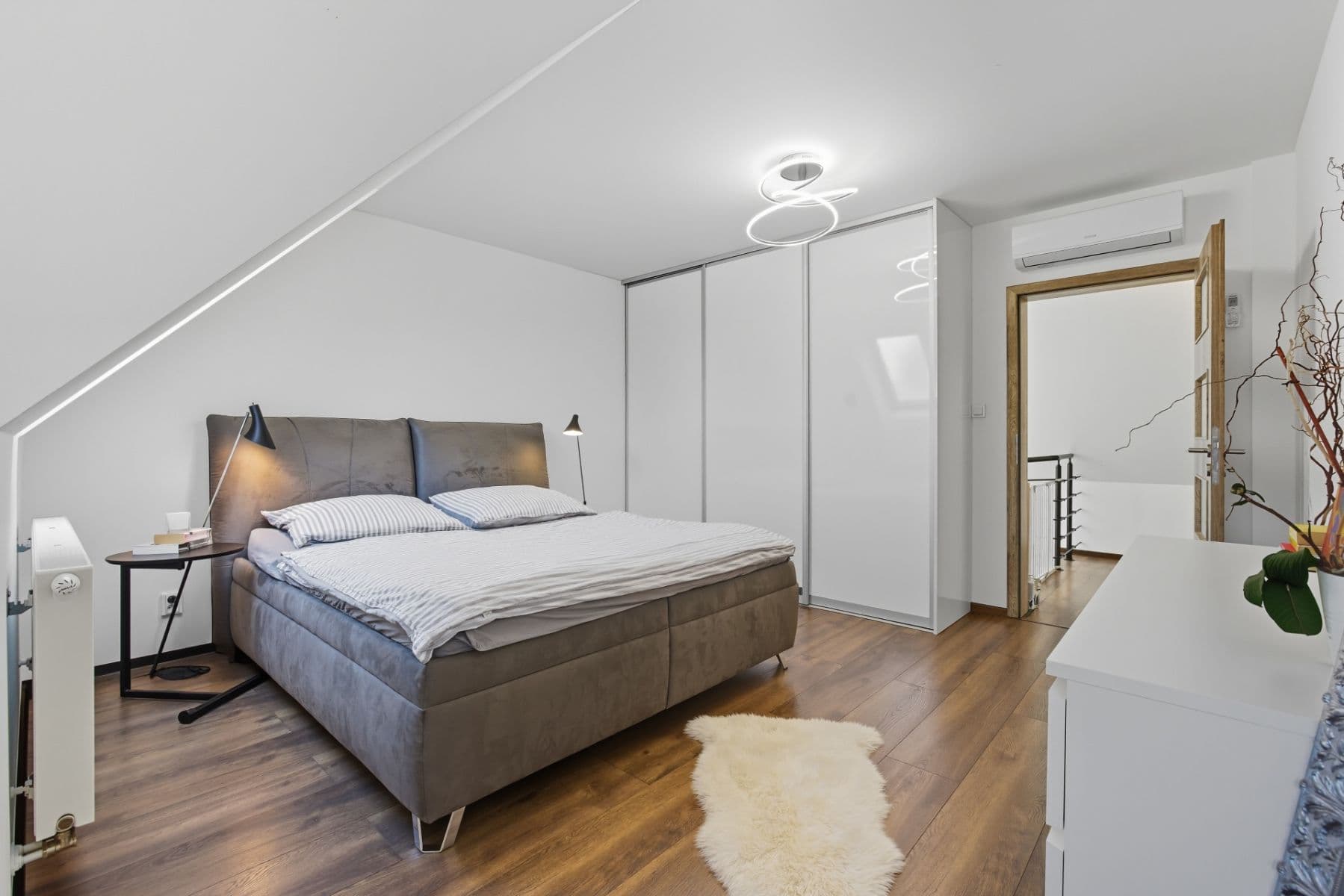 Predaj domu 160 m², pozemek 570 m², Jana Čermáka, Přišimasy, Středočeský kraj Predaj domu 160 m², pozemek 570 m², Jana Čermáka, Přišimasy, Středočeský kraj