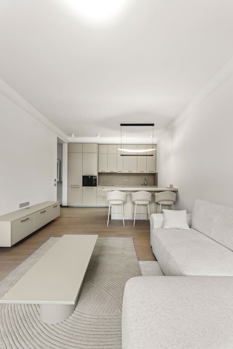 Prenájom bytu 52 m², Mostecká, Praha, Praha Prenájom bytu 52 m², Mostecká, Praha, Praha