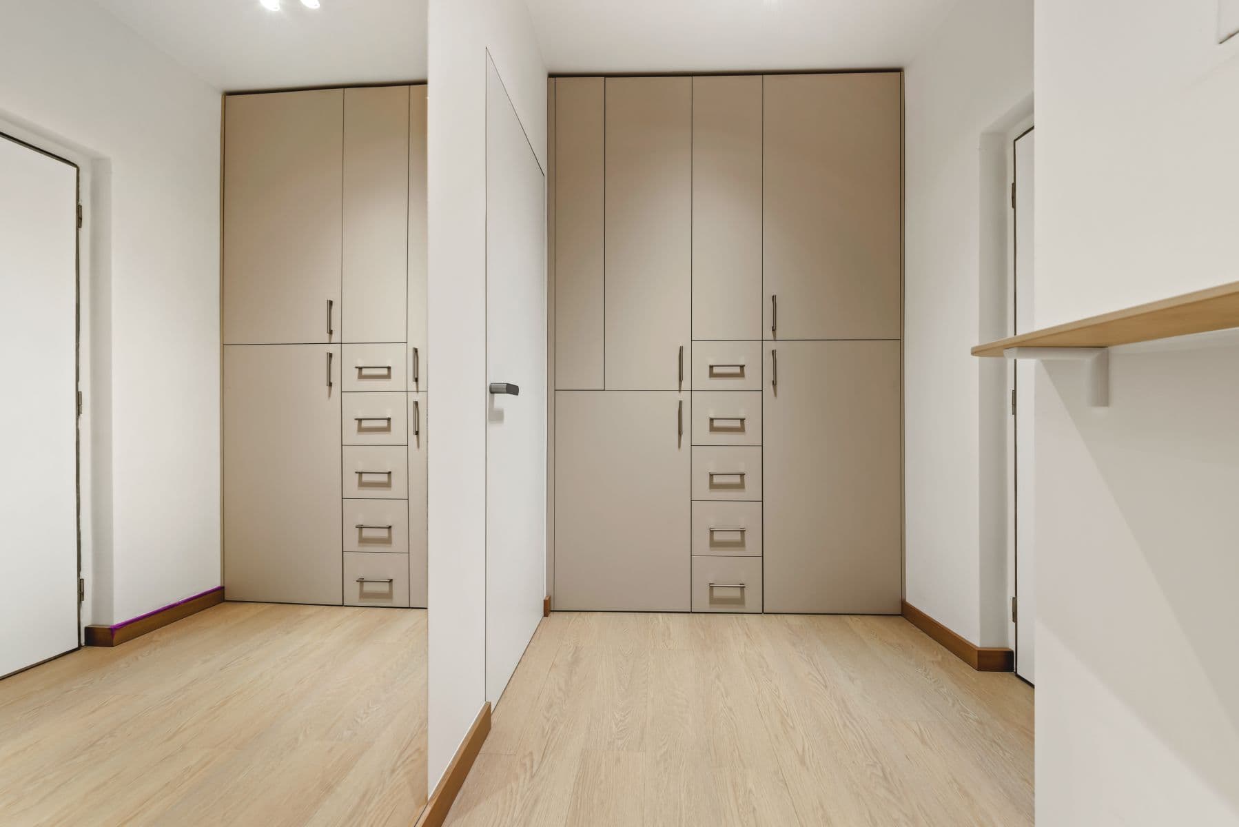 Prenájom bytu 52 m², Mostecká, Praha, Praha Prenájom bytu 52 m², Mostecká, Praha, Praha