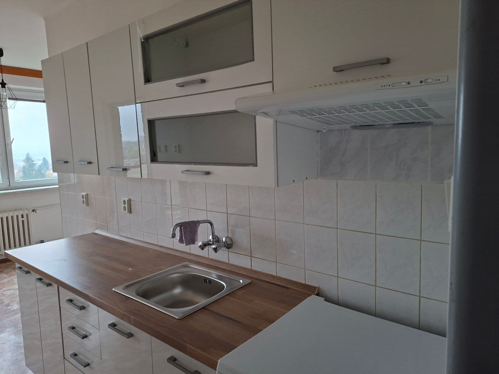 Prenájom bytu 3-izbový 79 m², Purkyňova, Liberec, Liberecký kraj Prenájom bytu 3-izbový 79 m², Purkyňova, Liberec, Liberecký kraj