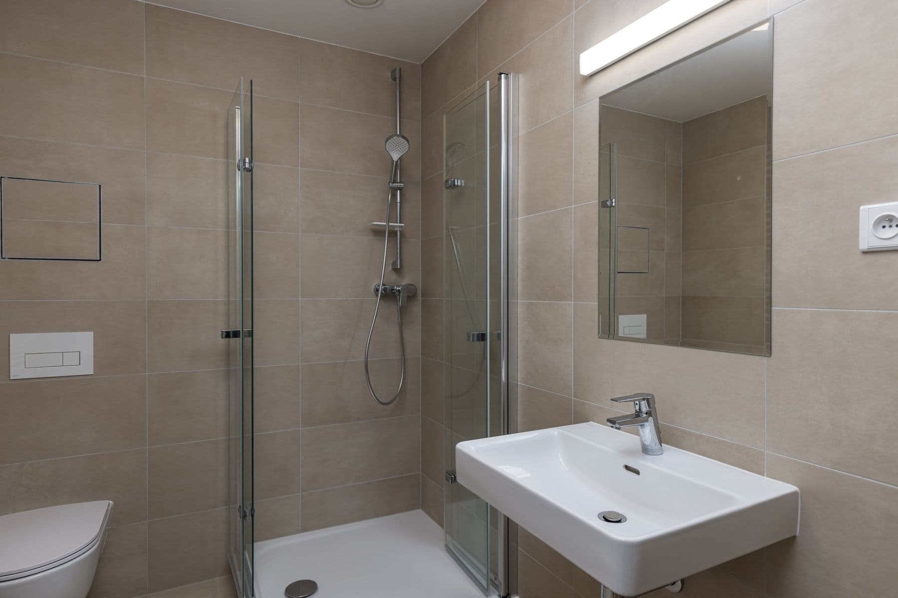 Prenájom bytu 1-izbový 37 m², Fafkových, Praha, Praha Prenájom bytu 1-izbový 37 m², Fafkových, Praha, Praha