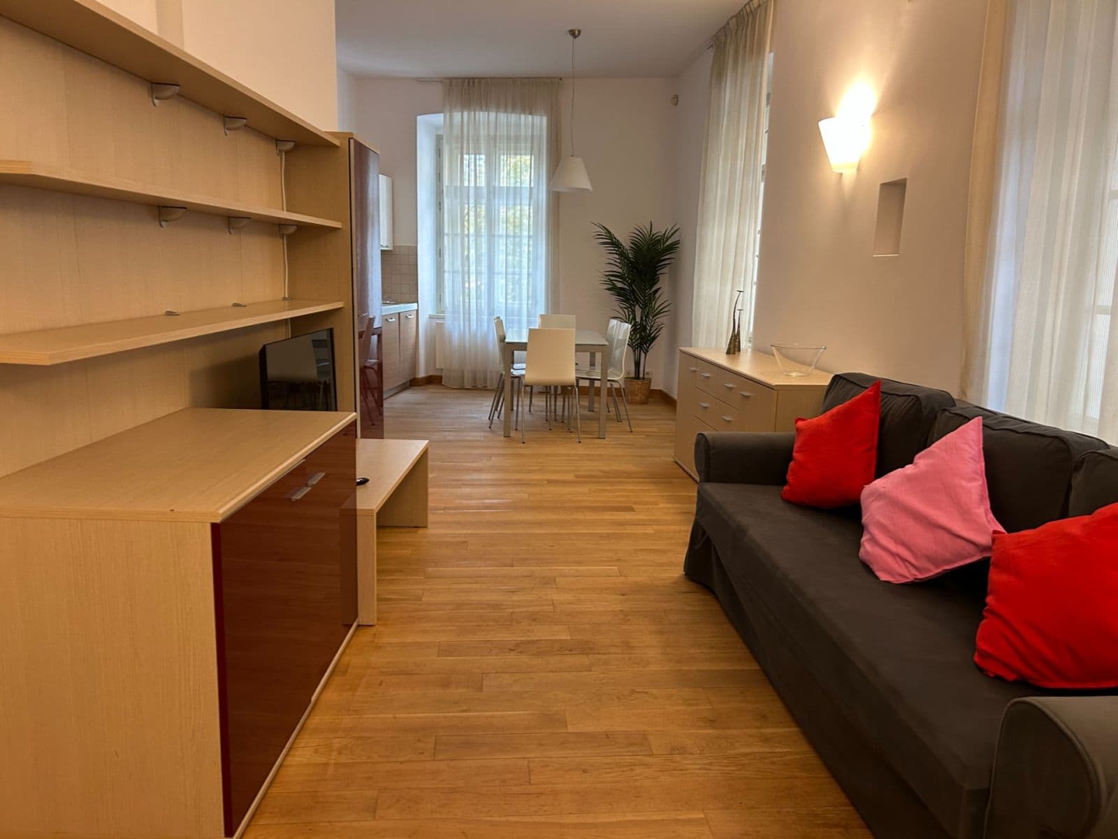 Predaj bytu 3-izbový 79 m², Petrská, Praha, Praha Predaj bytu 3-izbový 79 m², Petrská, Praha, Praha