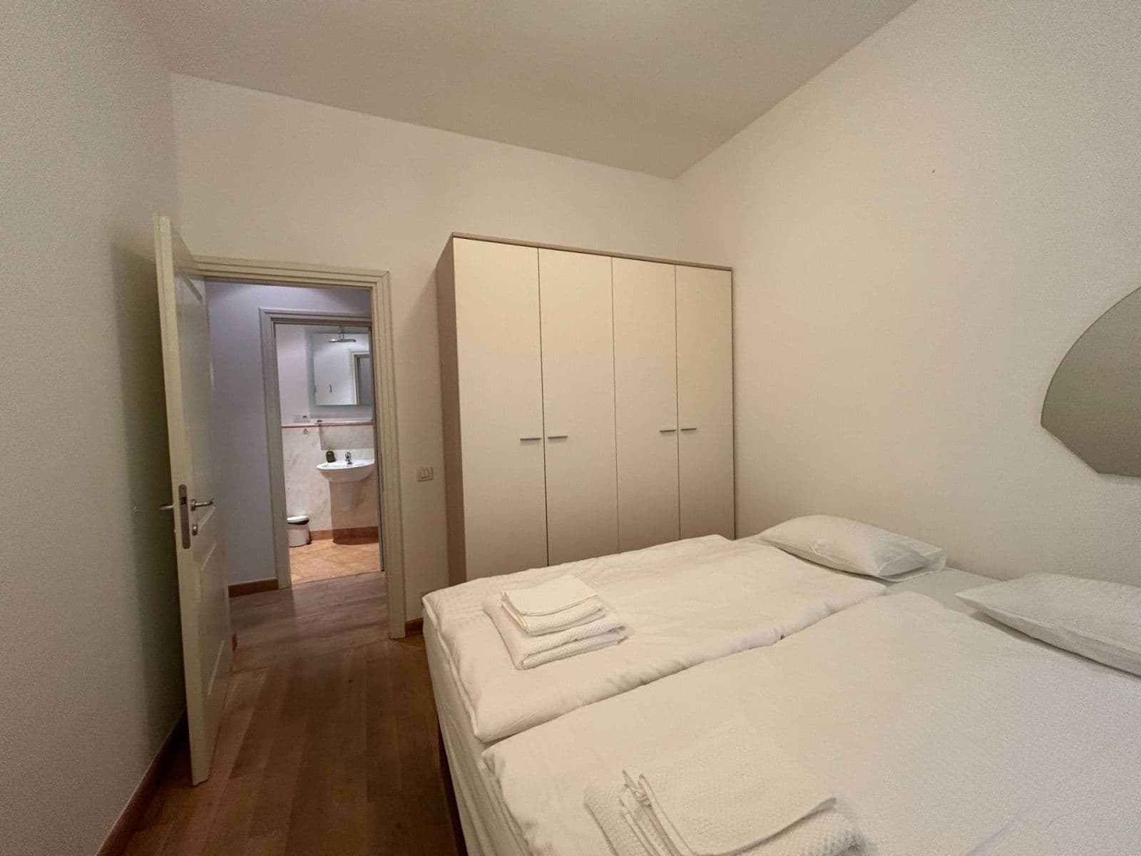Predaj bytu 3-izbový 79 m², Petrská, Praha, Praha Predaj bytu 3-izbový 79 m², Petrská, Praha, Praha