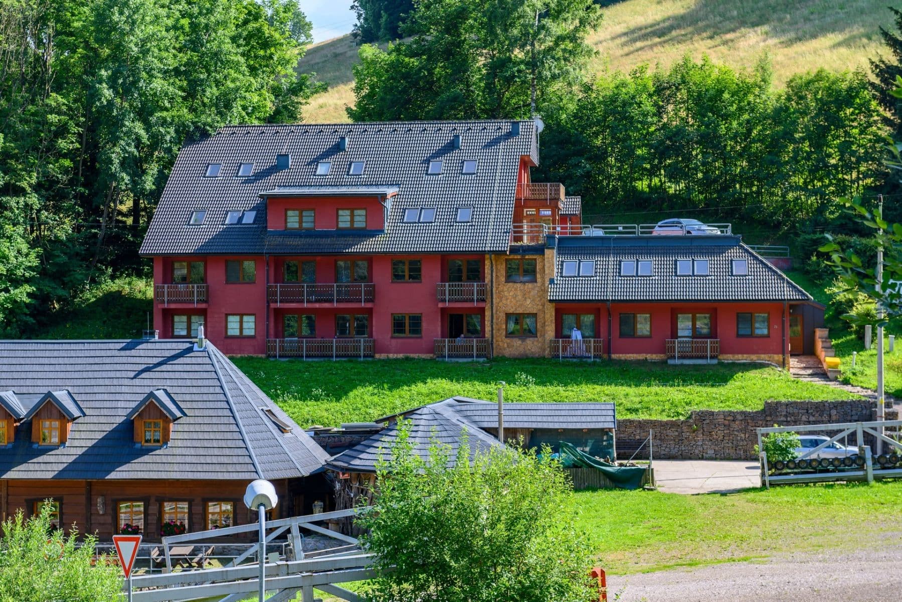 Predaj bytu 1-izbový 49 m², Žacléř, Královéhradecký kraj Predaj bytu 1-izbový 49 m², Žacléř, Královéhradecký kraj