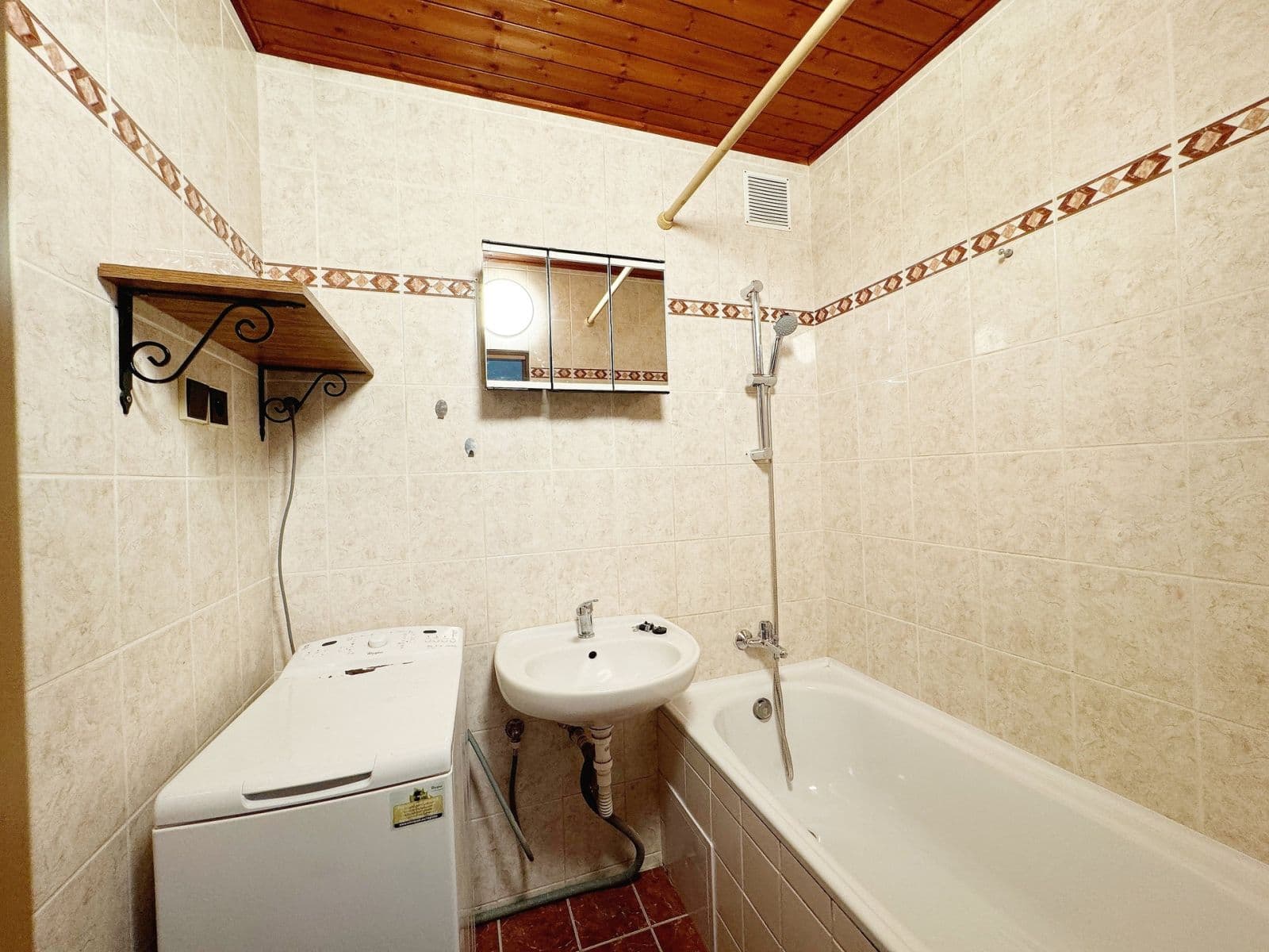 Prenájom bytu 3-izbový 83 m², Pippichova, Zlonice, Středočeský kraj Prenájom bytu 3-izbový 83 m², Pippichova, Zlonice, Středočeský kraj