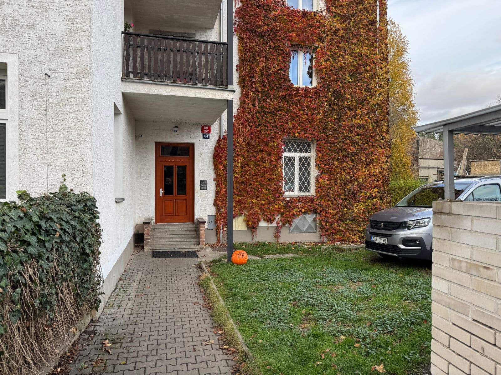 Prenájom bytu 1-izbový 40 m², Hlubočepská, Praha, Praha Prenájom bytu 1-izbový 40 m², Hlubočepská, Praha, Praha