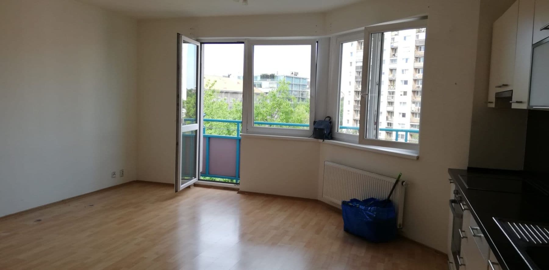 Prenájom bytu 1-izbový 38 m², Gutova, Praha, Praha Prenájom bytu 1-izbový 38 m², Gutova, Praha, Praha