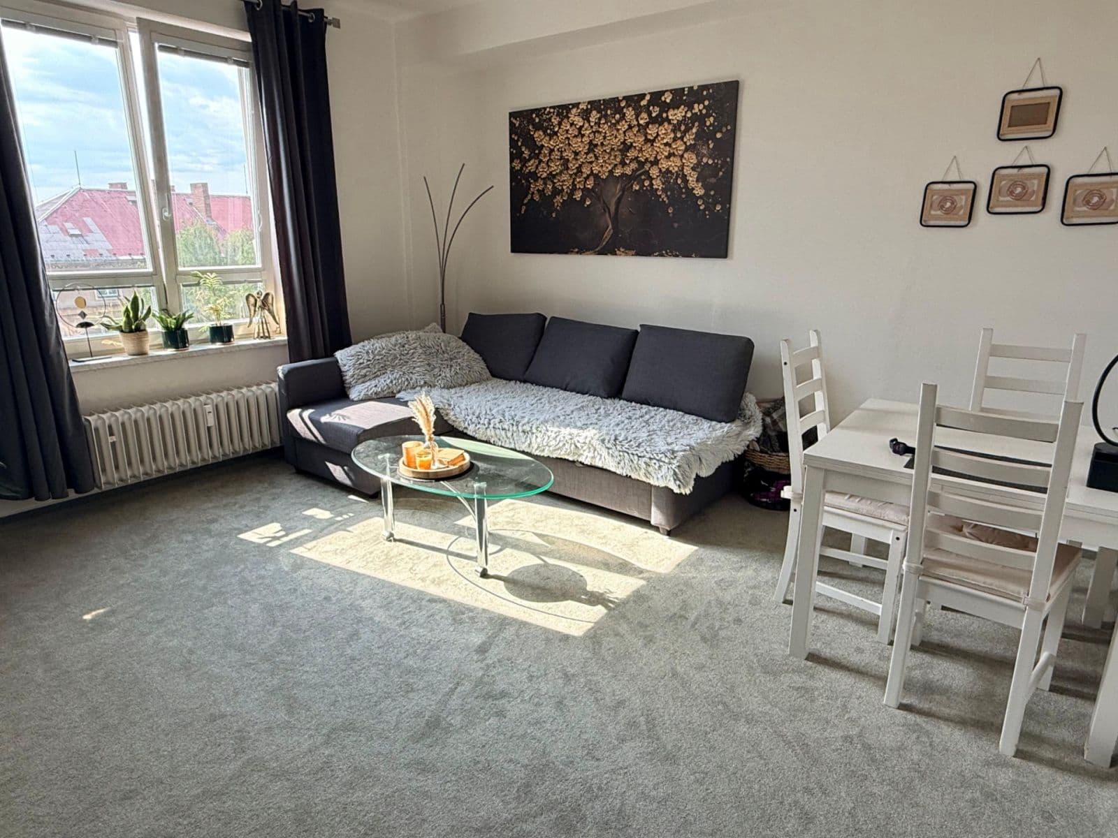 Prenájom bytu 3-izbový 88 m², Čs. exilu, Ostrava, Moravskoslezský kraj Prenájom bytu 3-izbový 88 m², Čs. exilu, Ostrava, Moravskoslezský kraj