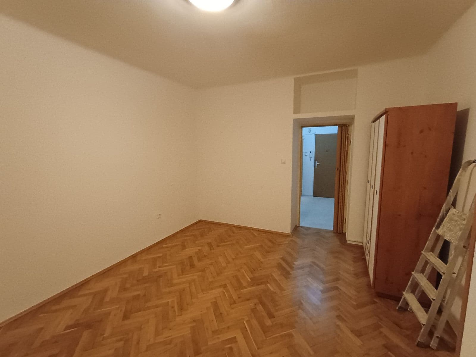Prenájom bytu Garsoniéra 26 m², Hvězdova, Praha, Praha Prenájom bytu Garsoniéra 26 m², Hvězdova, Praha, Praha
