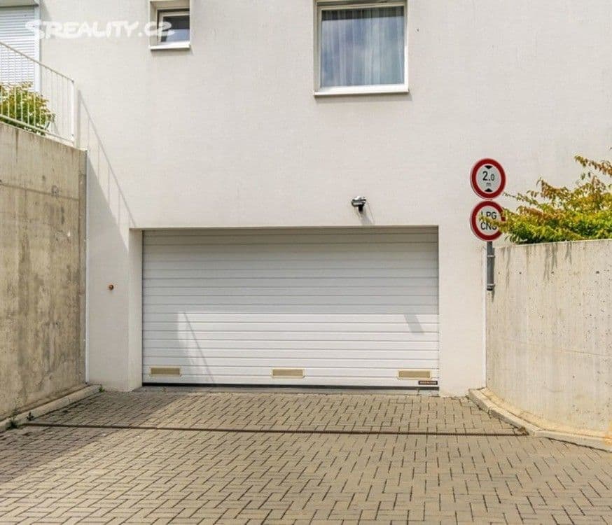 Predaj bytu 3-izbový 87 m², Klečkova, Praha, Praha Predaj bytu 3-izbový 87 m², Klečkova, Praha, Praha