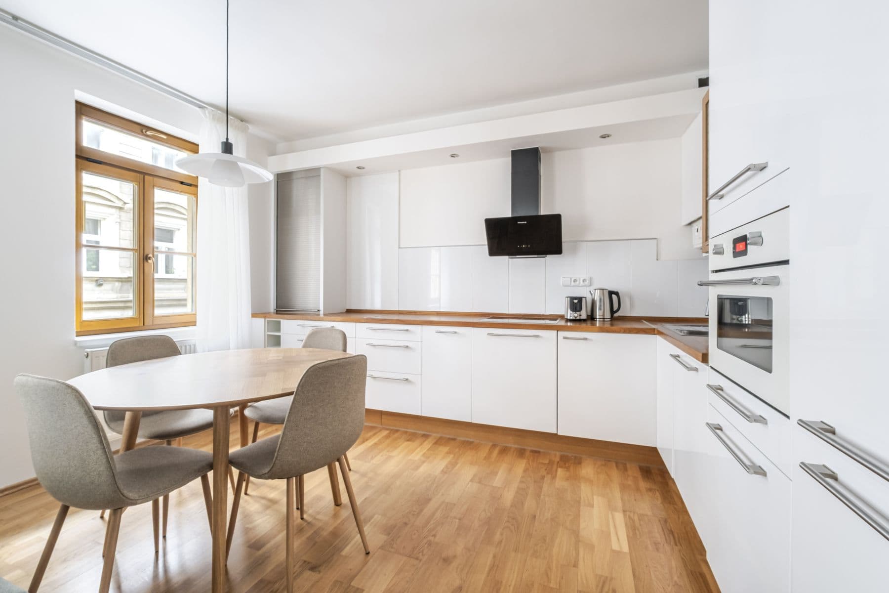 Prenájom bytu 65 m², U Staré sokolovny, Praha, Praha Prenájom bytu 65 m², U Staré sokolovny, Praha, Praha