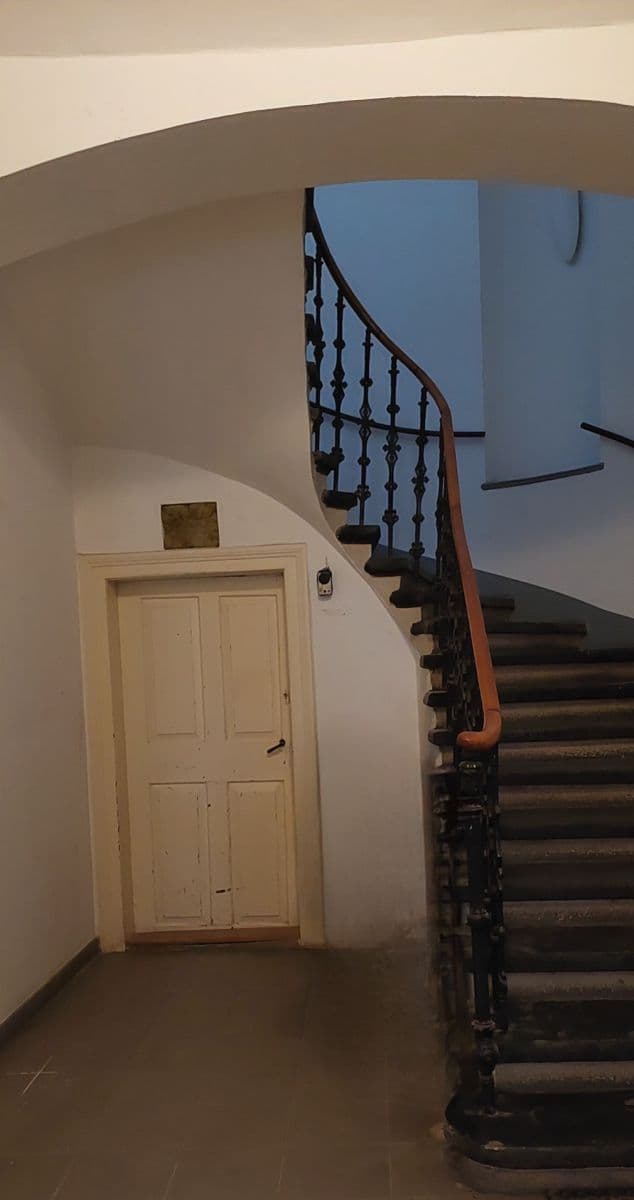 Prenájom nebytového priestoru 224 m², Myslíkova, Praha, Praha Prenájom nebytového priestoru 224 m², Myslíkova, Praha, Praha