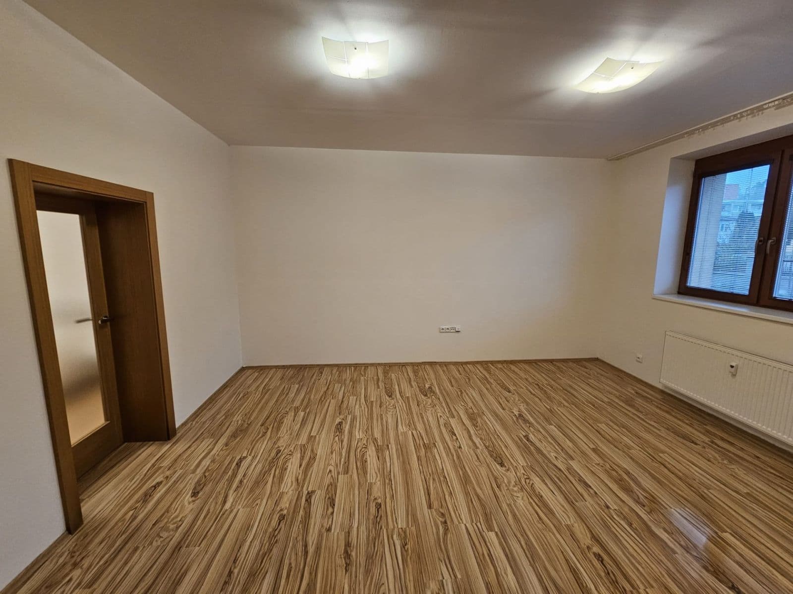 Prenájom bytu 2-izbový 86 m², Legionářská, Kuřim, Jihomoravský kraj Prenájom bytu 2-izbový 86 m², Legionářská, Kuřim, Jihomoravský kraj