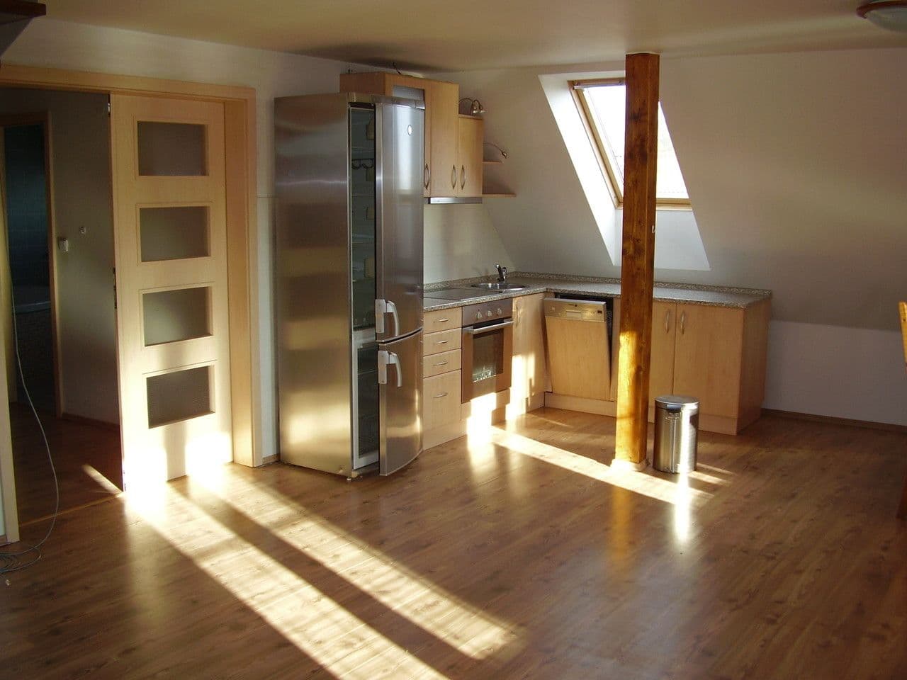 Predaj bytu 5-izbový 104 m², kpt. Jaroše, Kladno, Středočeský kraj Predaj bytu 5-izbový 104 m², kpt. Jaroše, Kladno, Středočeský kraj