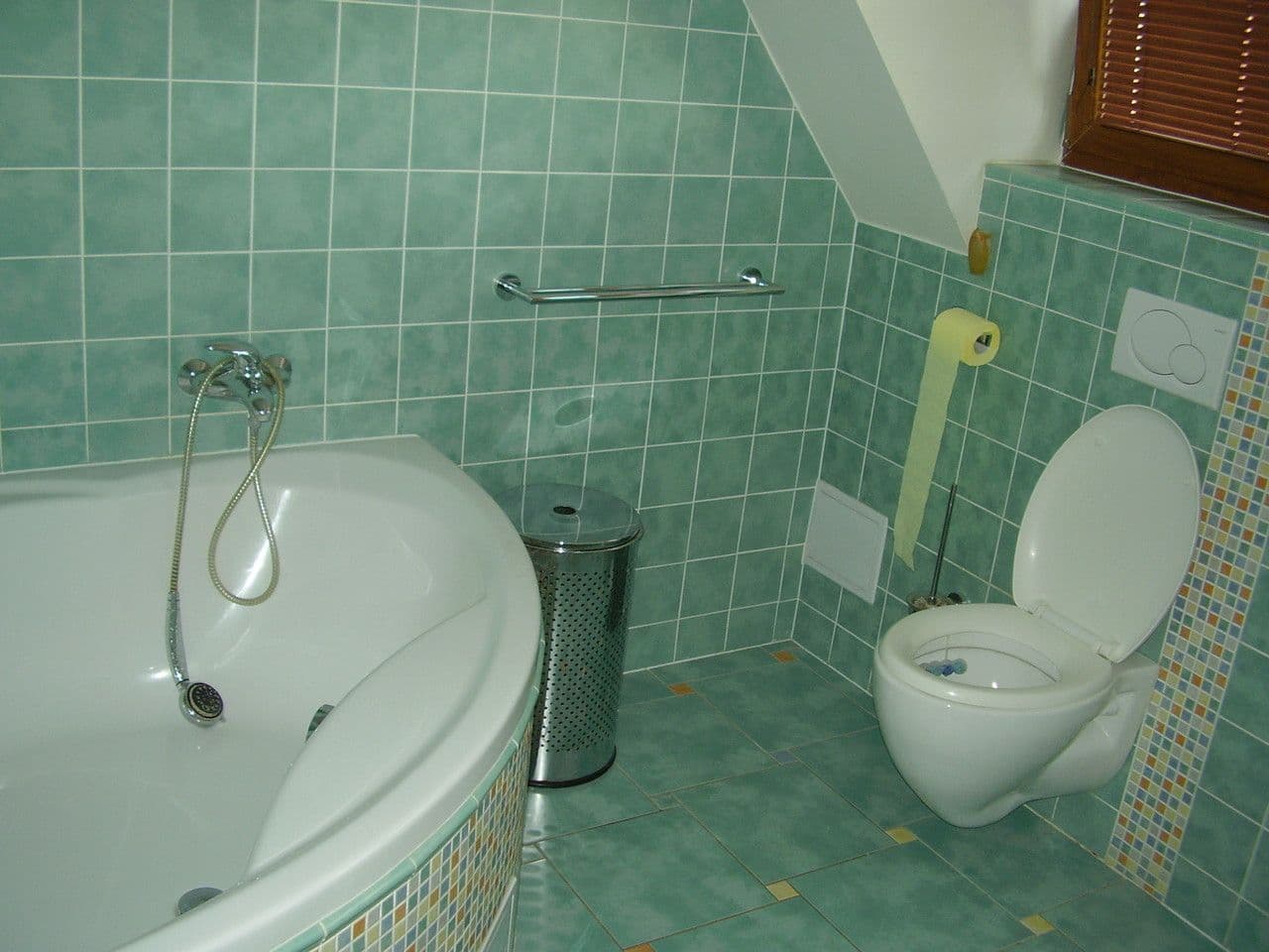 Predaj bytu 5-izbový 104 m², kpt. Jaroše, Kladno, Středočeský kraj Predaj bytu 5-izbový 104 m², kpt. Jaroše, Kladno, Středočeský kraj