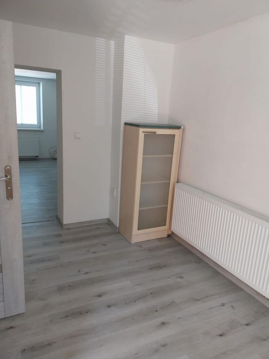 Prenájom bytu 1-izbový 50 m², Nálevkova, Olomouc, Olomoucký kraj Prenájom bytu 1-izbový 50 m², Nálevkova, Olomouc, Olomoucký kraj