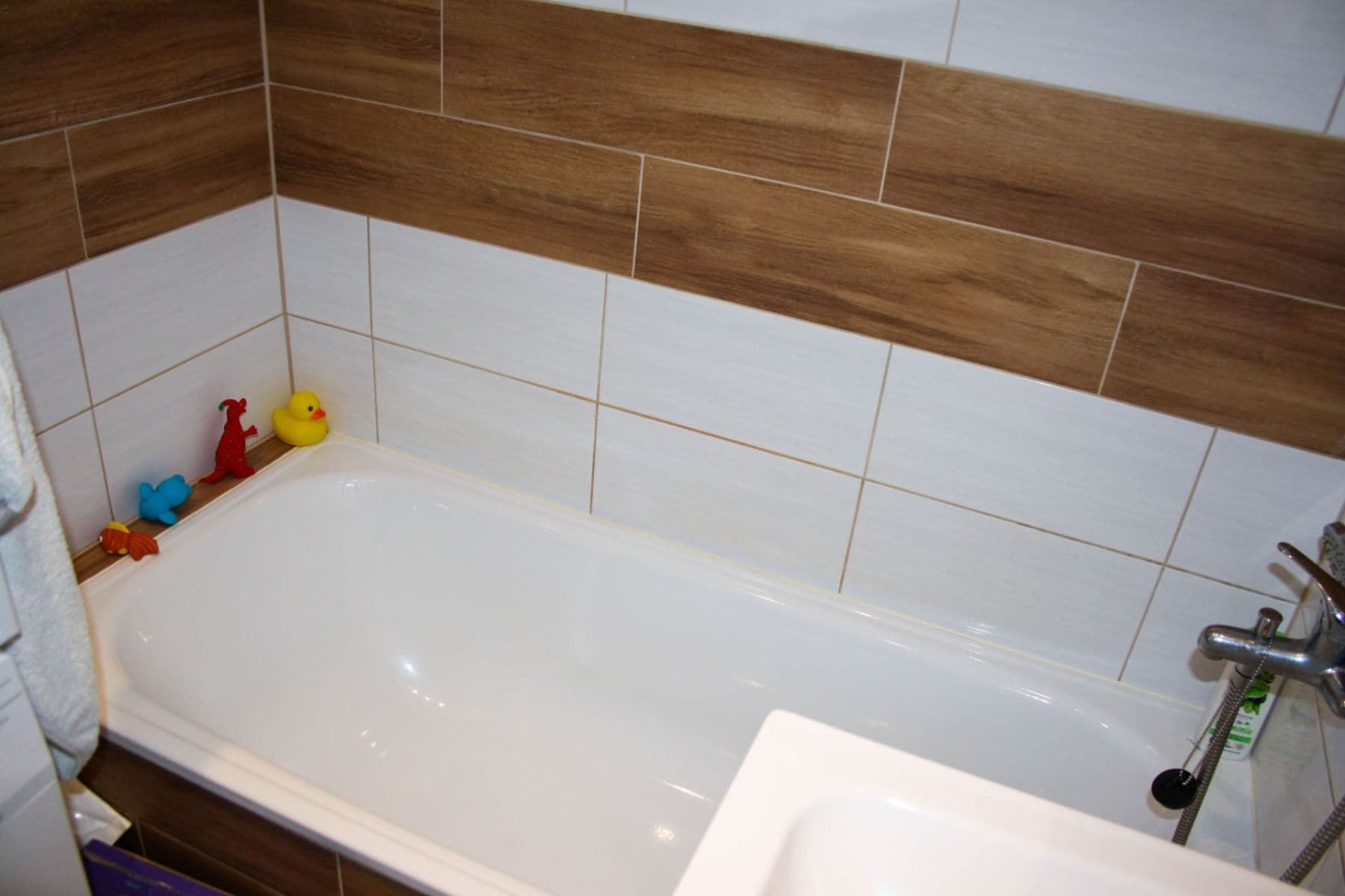 Predaj bytu 3-izbový 62 m², Dukelská, Kopřivnice, Moravskoslezský kraj Predaj bytu 3-izbový 62 m², Dukelská, Kopřivnice, Moravskoslezský kraj