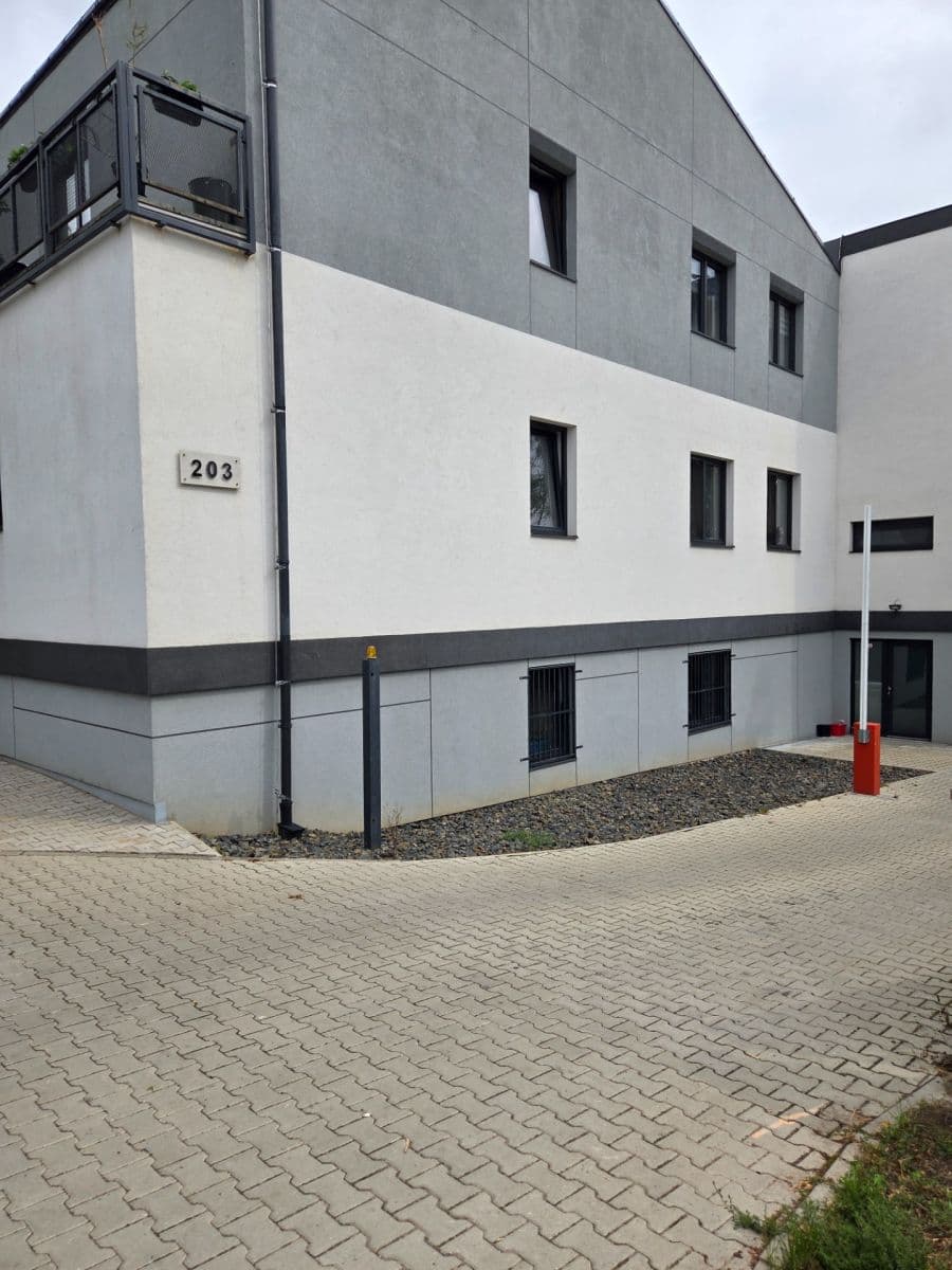 Predaj garáže 18 m², V Pitkovičkách, Praha, Praha Predaj garáže 18 m², V Pitkovičkách, Praha, Praha