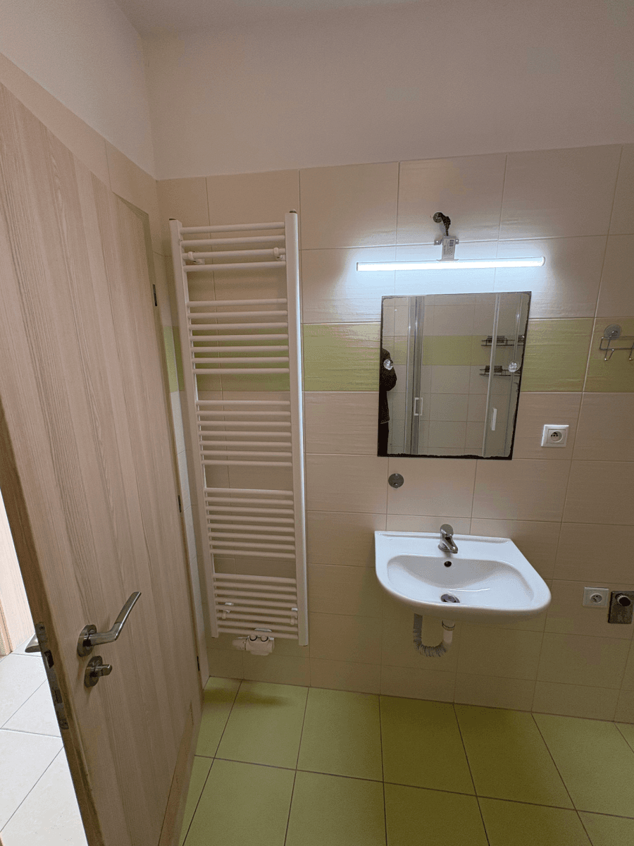 Predaj bytu 1-izbový 36 m², Edvarda Beneše, Olomouc, Olomoucký kraj Predaj bytu 1-izbový 36 m², Edvarda Beneše, Olomouc, Olomoucký kraj