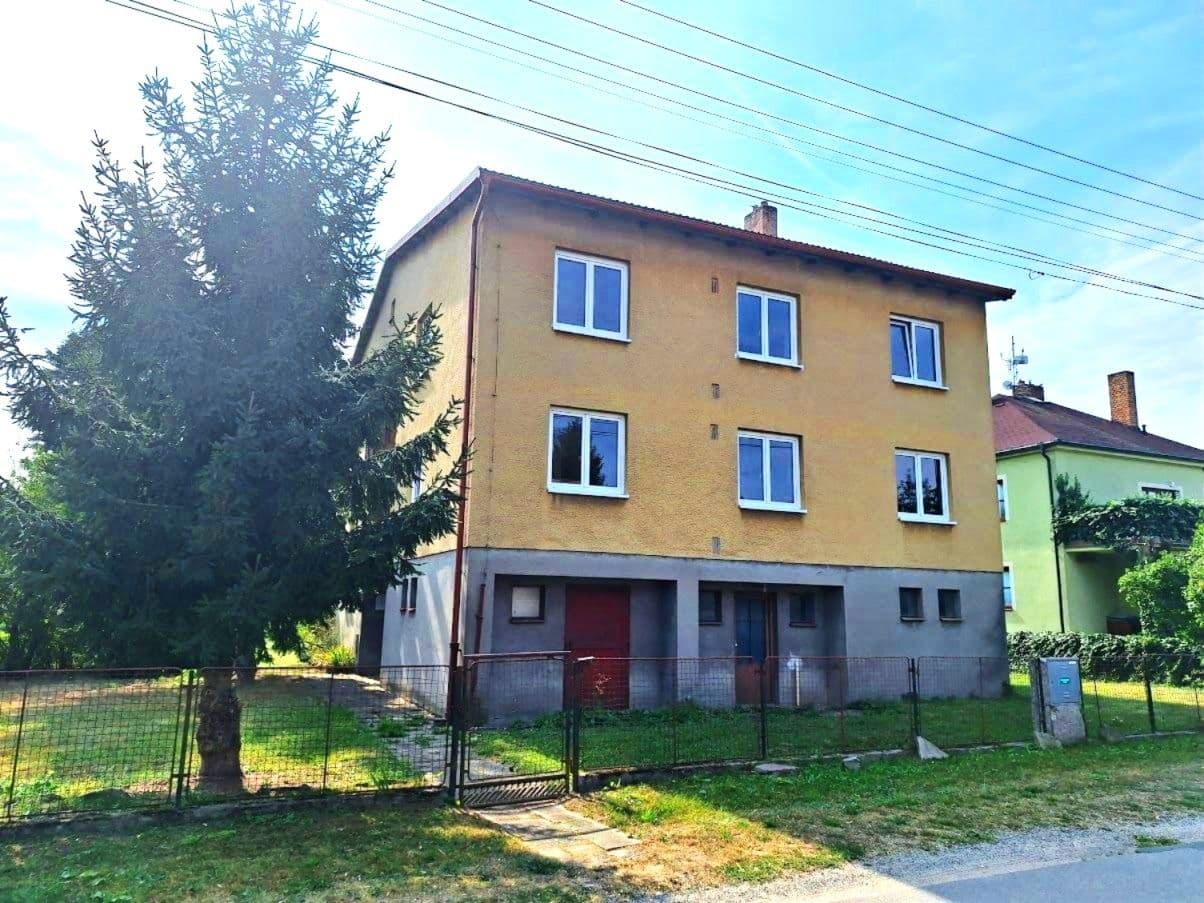 Prenájom bytu 3-izbový 78 m², Pluhův Žďár, Jihočeský kraj Prenájom bytu 3-izbový 78 m², Pluhův Žďár, Jihočeský kraj