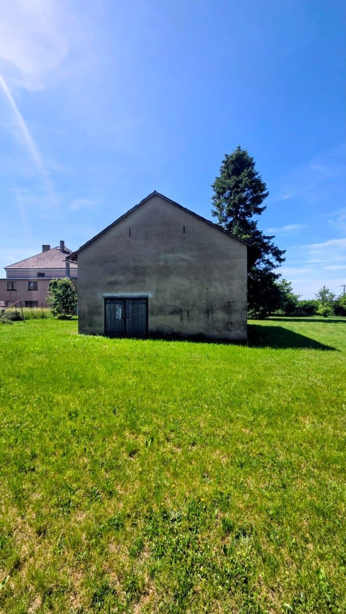 Prenájom bytu 3-izbový 78 m², Pluhův Žďár, Jihočeský kraj Prenájom bytu 3-izbový 78 m², Pluhův Žďár, Jihočeský kraj