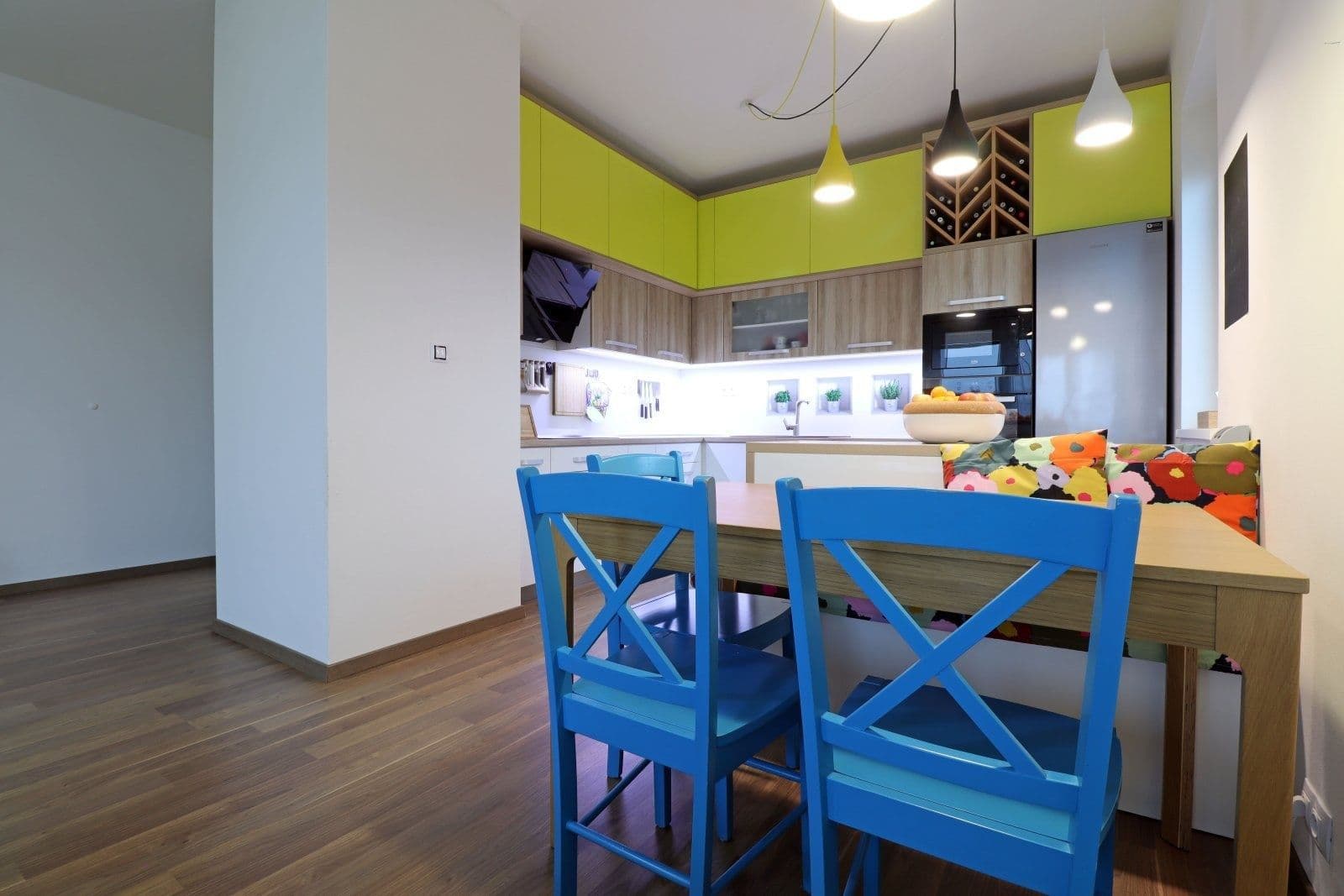 Prenájom bytu 3-izbový 74 m², Rižská, Praha, Praha Prenájom bytu 3-izbový 74 m², Rižská, Praha, Praha