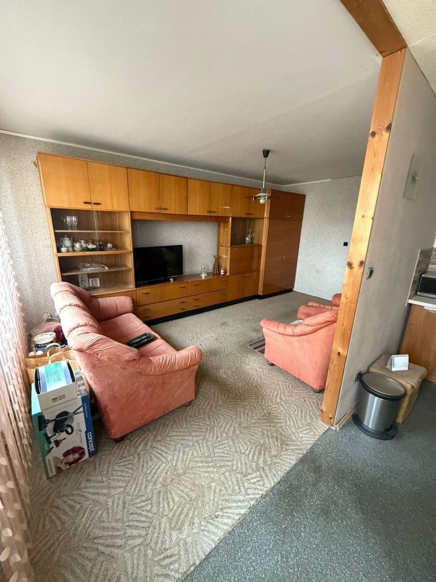 Predaj bytu 3-izbový 69 m², Nad Stadionem, Králův Dvůr, Středočeský kraj Predaj bytu 3-izbový 69 m², Nad Stadionem, Králův Dvůr, Středočeský kraj