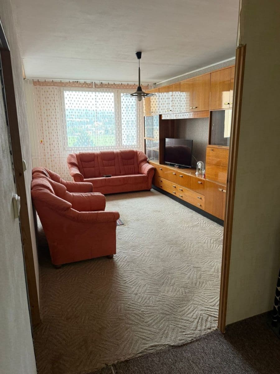 Predaj bytu 3-izbový 69 m², Nad Stadionem, Králův Dvůr, Středočeský kraj Predaj bytu 3-izbový 69 m², Nad Stadionem, Králův Dvůr, Středočeský kraj