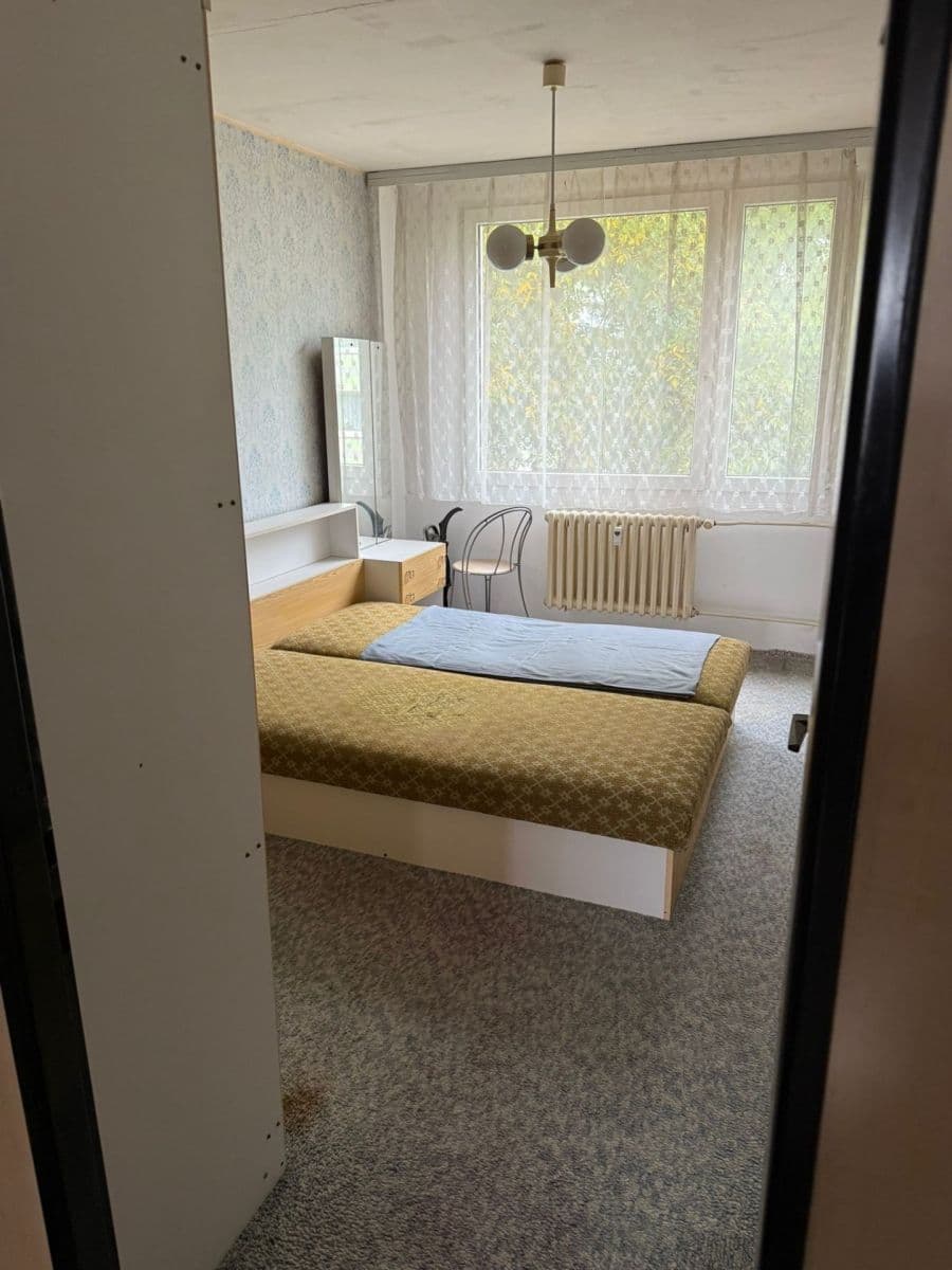 Predaj bytu 3-izbový 69 m², Nad Stadionem, Králův Dvůr, Středočeský kraj Predaj bytu 3-izbový 69 m², Nad Stadionem, Králův Dvůr, Středočeský kraj