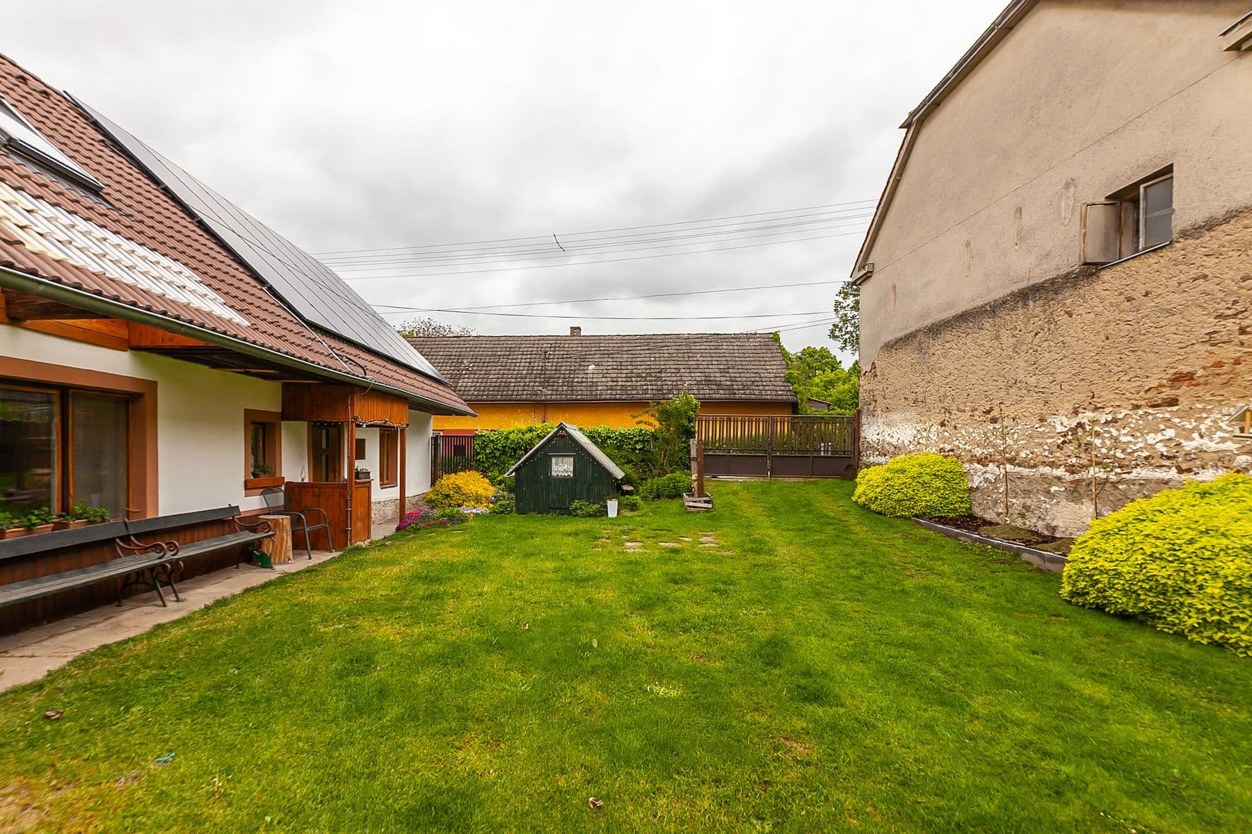 Predaj domu 200 m², pozemek 383 m², Pravonín, Středočeský kraj Predaj domu 200 m², pozemek 383 m², Pravonín, Středočeský kraj