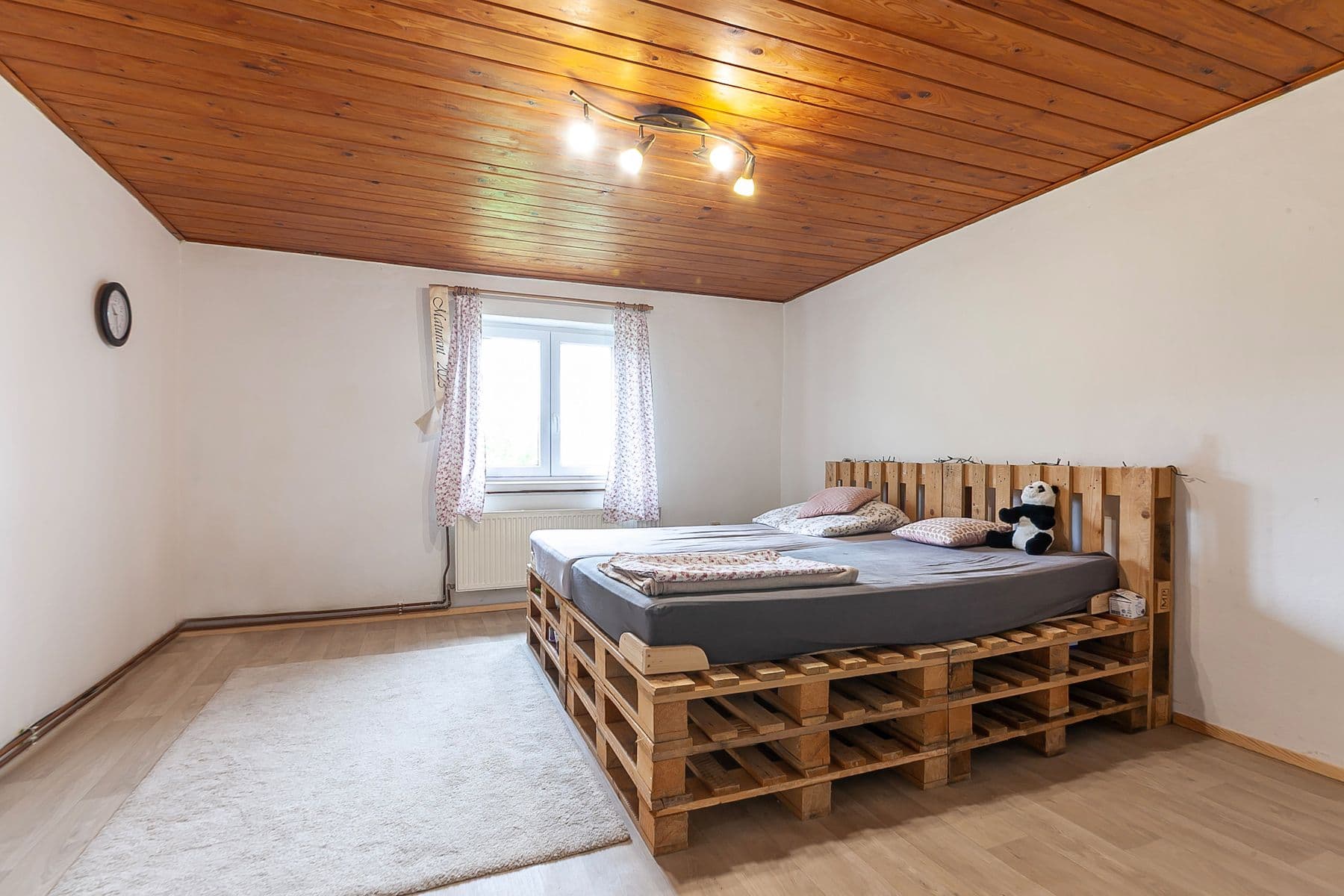 Predaj domu 200 m², pozemek 383 m², Pravonín, Středočeský kraj Predaj domu 200 m², pozemek 383 m², Pravonín, Středočeský kraj