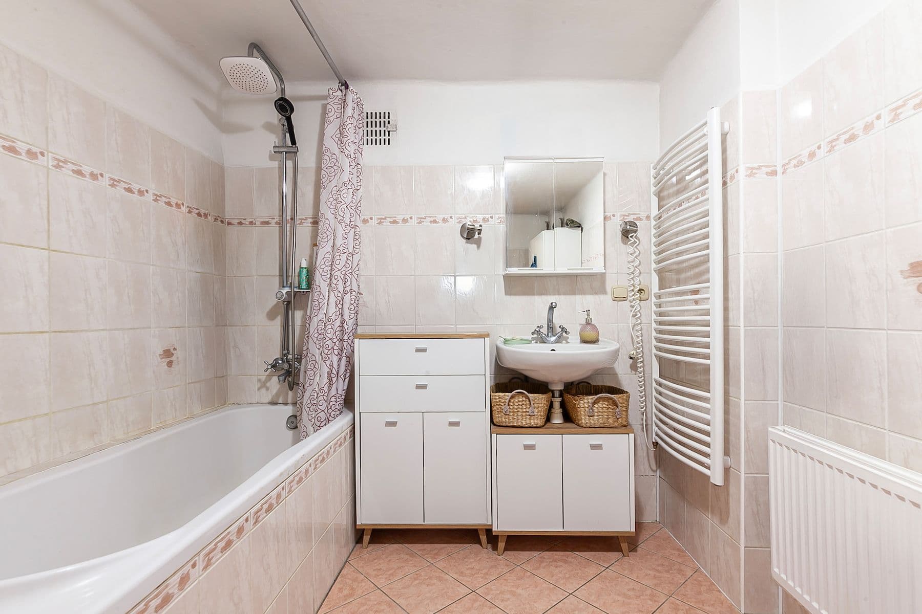 Predaj domu 200 m², pozemek 383 m², Pravonín, Středočeský kraj Predaj domu 200 m², pozemek 383 m², Pravonín, Středočeský kraj