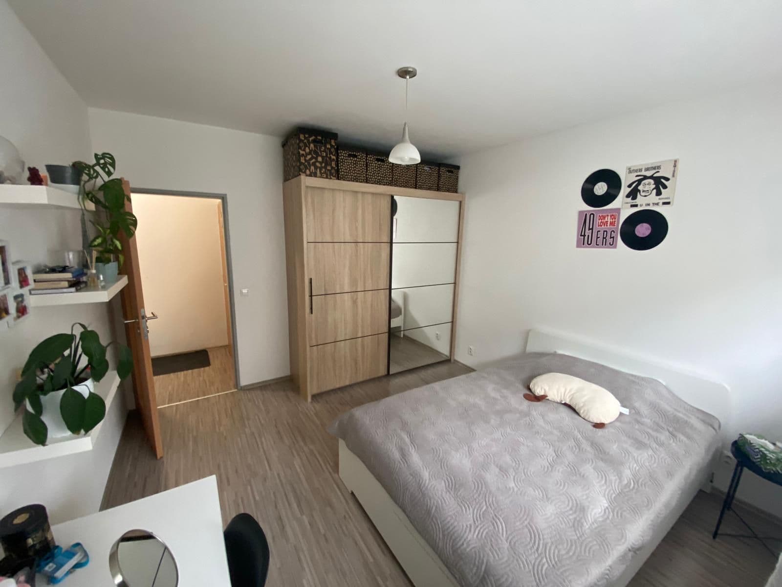 Prenájom bytu 4-izbový 88 m², V Hlinkách, Beroun, Středočeský kraj Prenájom bytu 4-izbový 88 m², V Hlinkách, Beroun, Středočeský kraj