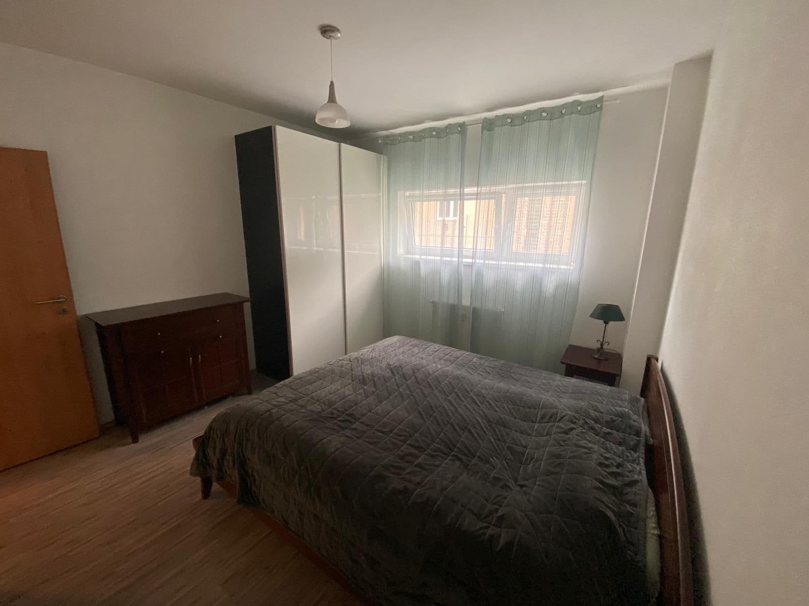 Prenájom bytu 4-izbový 88 m², V Hlinkách, Beroun, Středočeský kraj Prenájom bytu 4-izbový 88 m², V Hlinkách, Beroun, Středočeský kraj