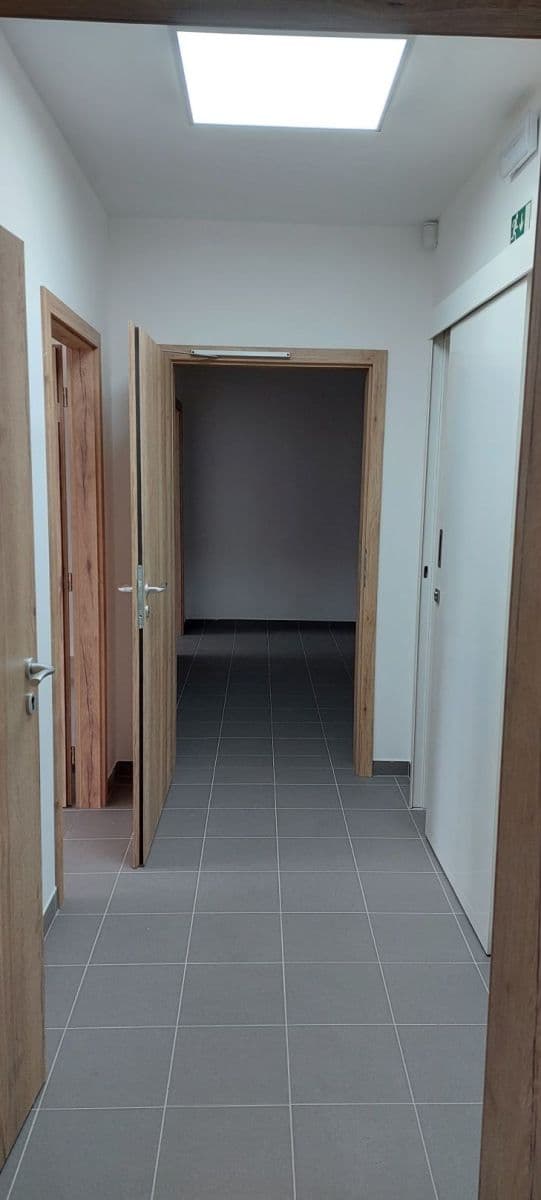 Prenájom nebytového priestoru 20 m², Zacpalova, Krnov, Moravskoslezský kraj Prenájom nebytového priestoru 20 m², Zacpalova, Krnov, Moravskoslezský kraj