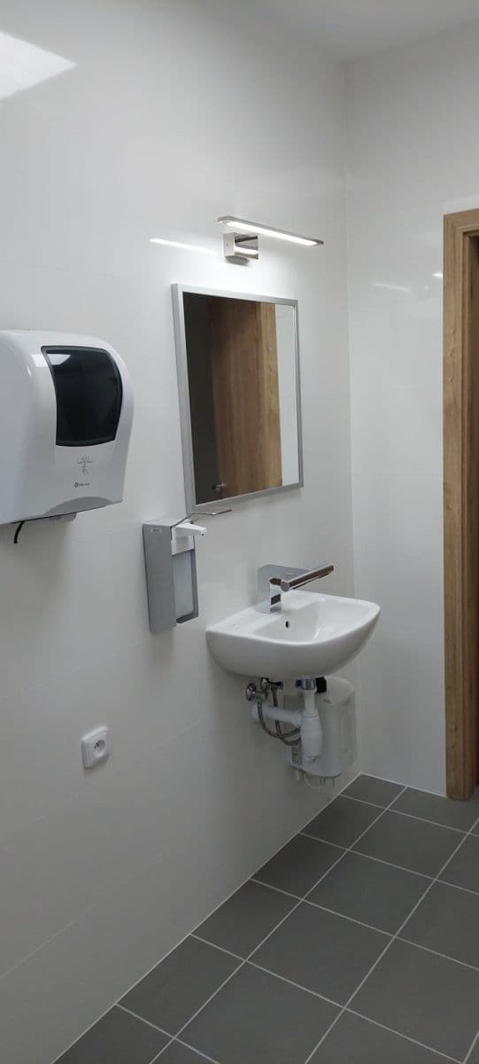 Prenájom nebytového priestoru 20 m², Zacpalova, Krnov, Moravskoslezský kraj Prenájom nebytového priestoru 20 m², Zacpalova, Krnov, Moravskoslezský kraj